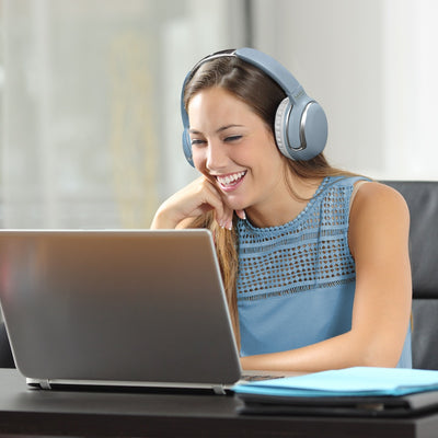 Nicole Miller Chime Wireless Headphones - BLUE