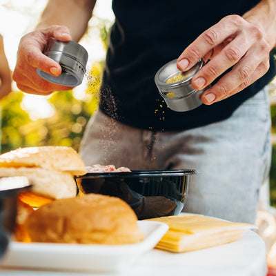 4 Pack Twist and Shake Magnetic Spice Jars