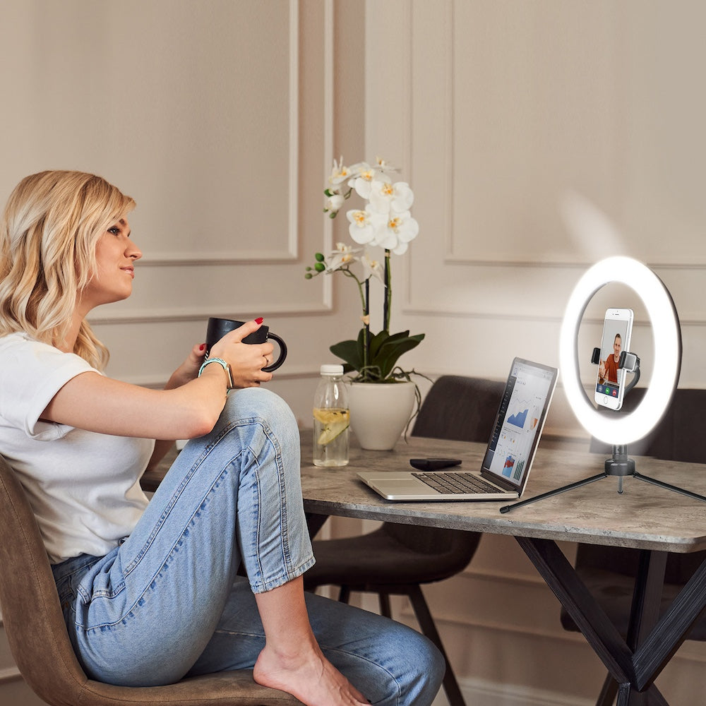U-Stream Desktop Home Streaming Studio w/ 10” Ring Light
